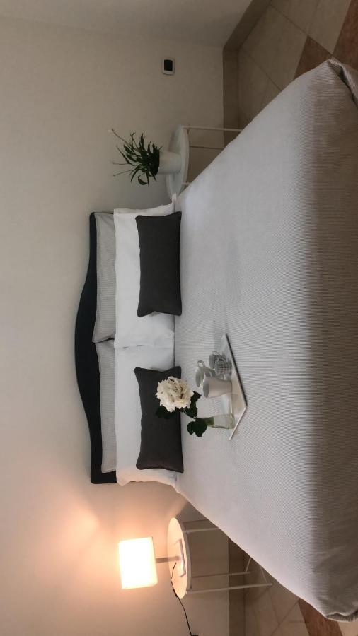 Maison Flores Deluxe Барі Екстер'єр фото